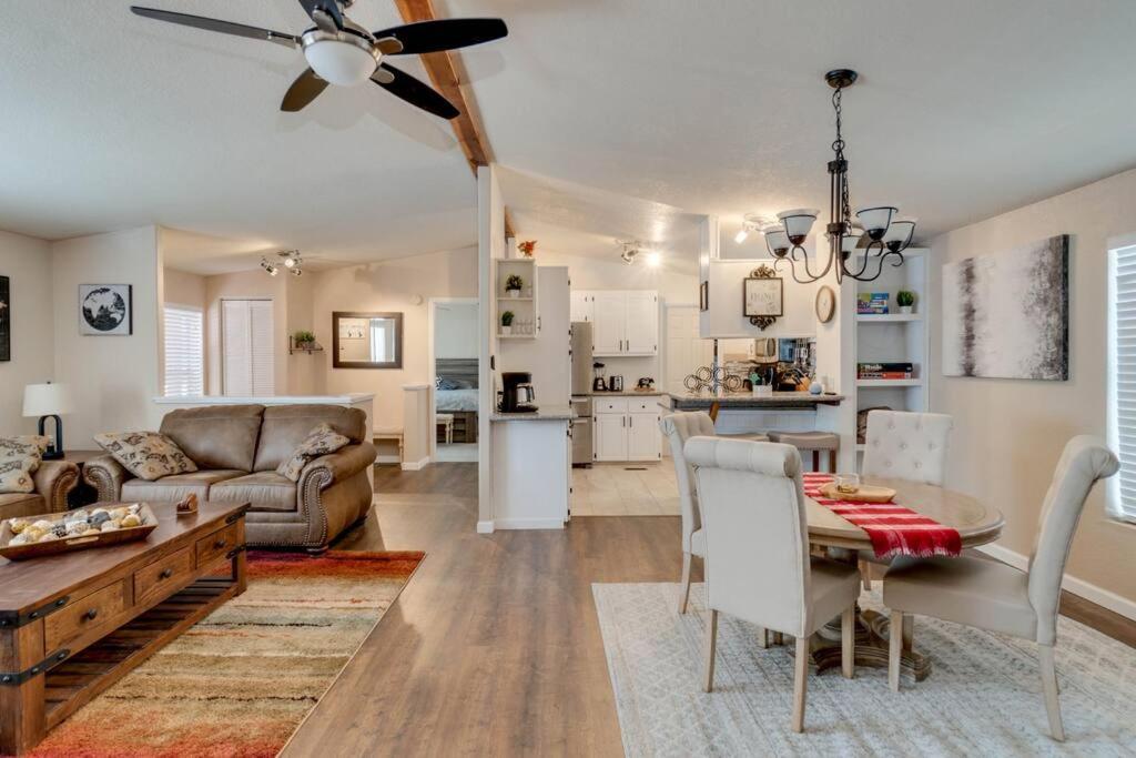 Amazing 3 Bed, 2 Bath Between Flagstaff & Sedona *